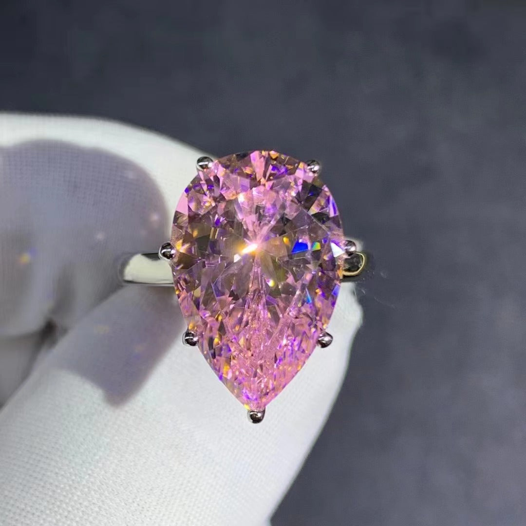 Drop-shaped Diamond Cut Yellow High Carbon Rhinestone Ring