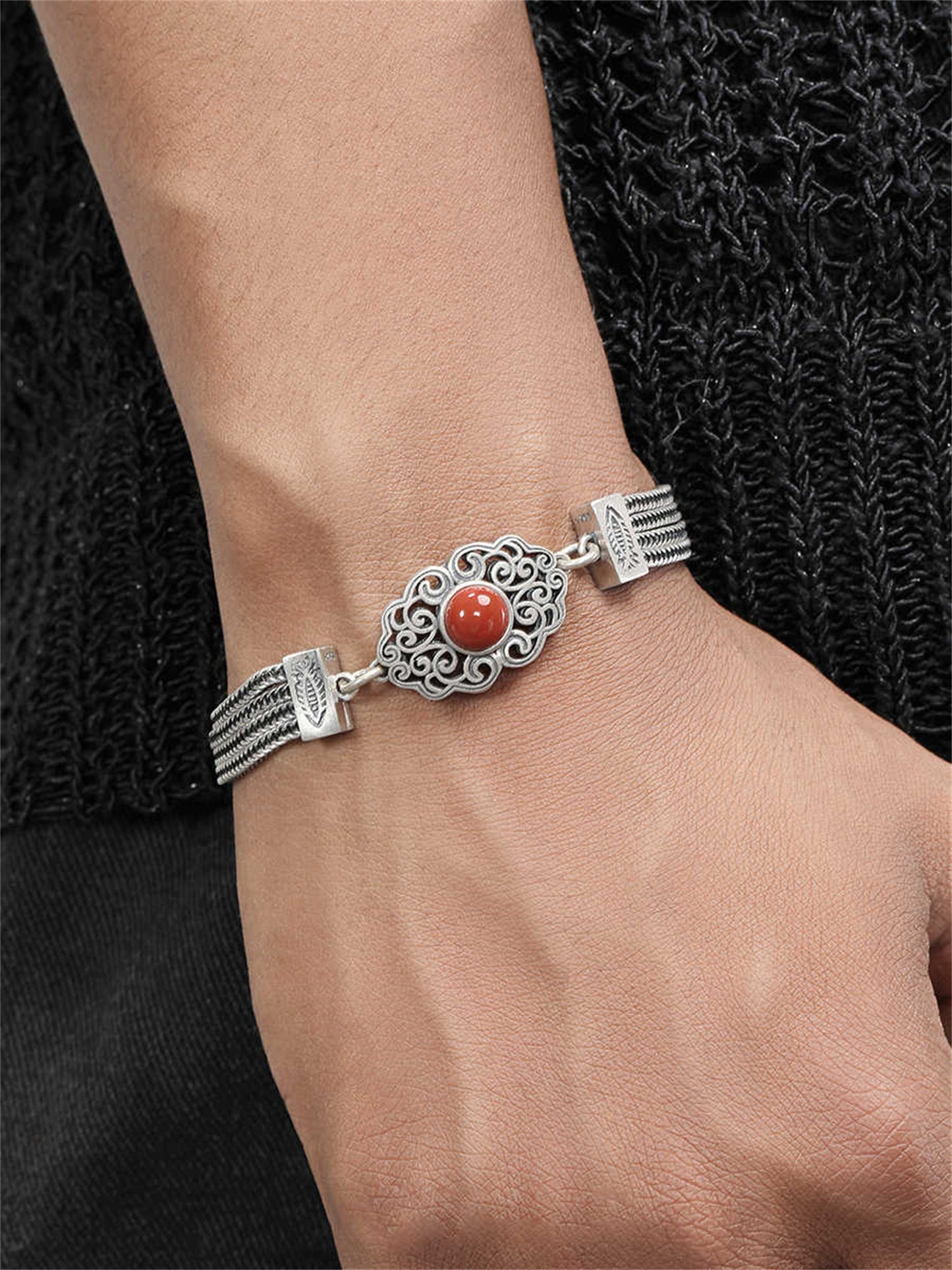 Vintage Inlaid South Red Woven Bracelet For Women With A High-end Feel