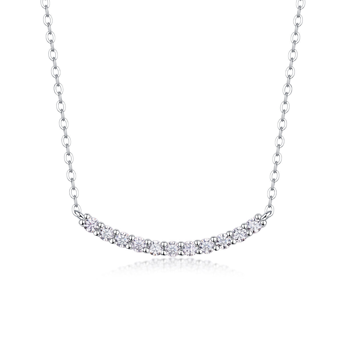 Relaxed Feel - A Fashionable And Luxurious Diamond Jewelry Pendant Set With Moissanite S925 Sterling Silver