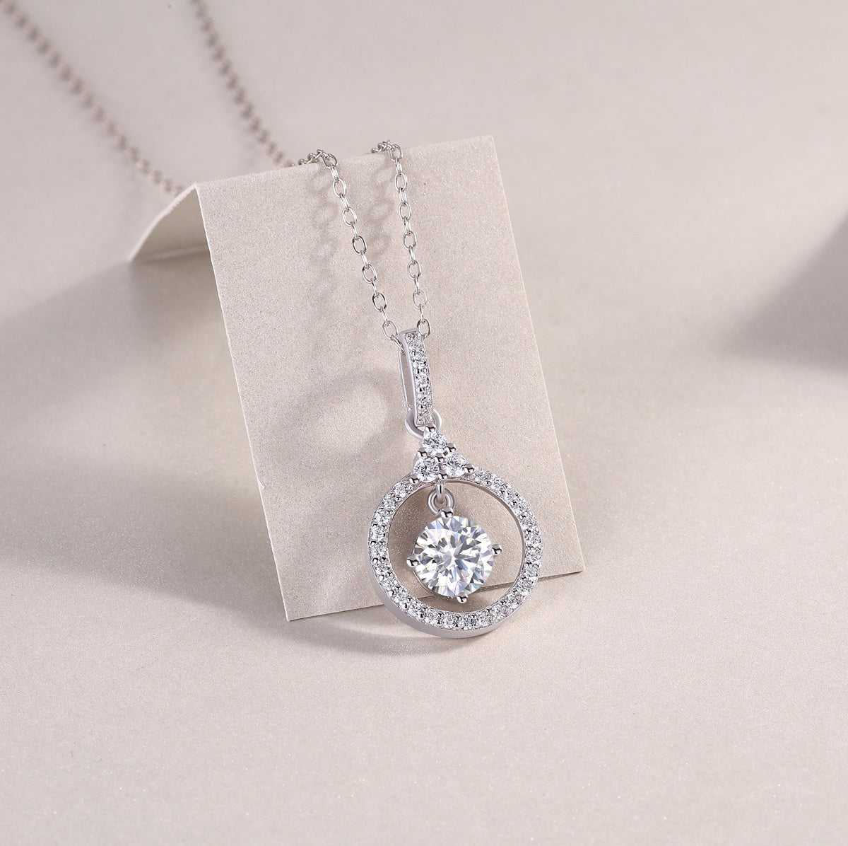 Love Ring - A Fashionable And Luxurious Diamond Jewelry Pendant Set With 1-carat Moissan Diamond S925 Sterling Silver And Platinum Plating