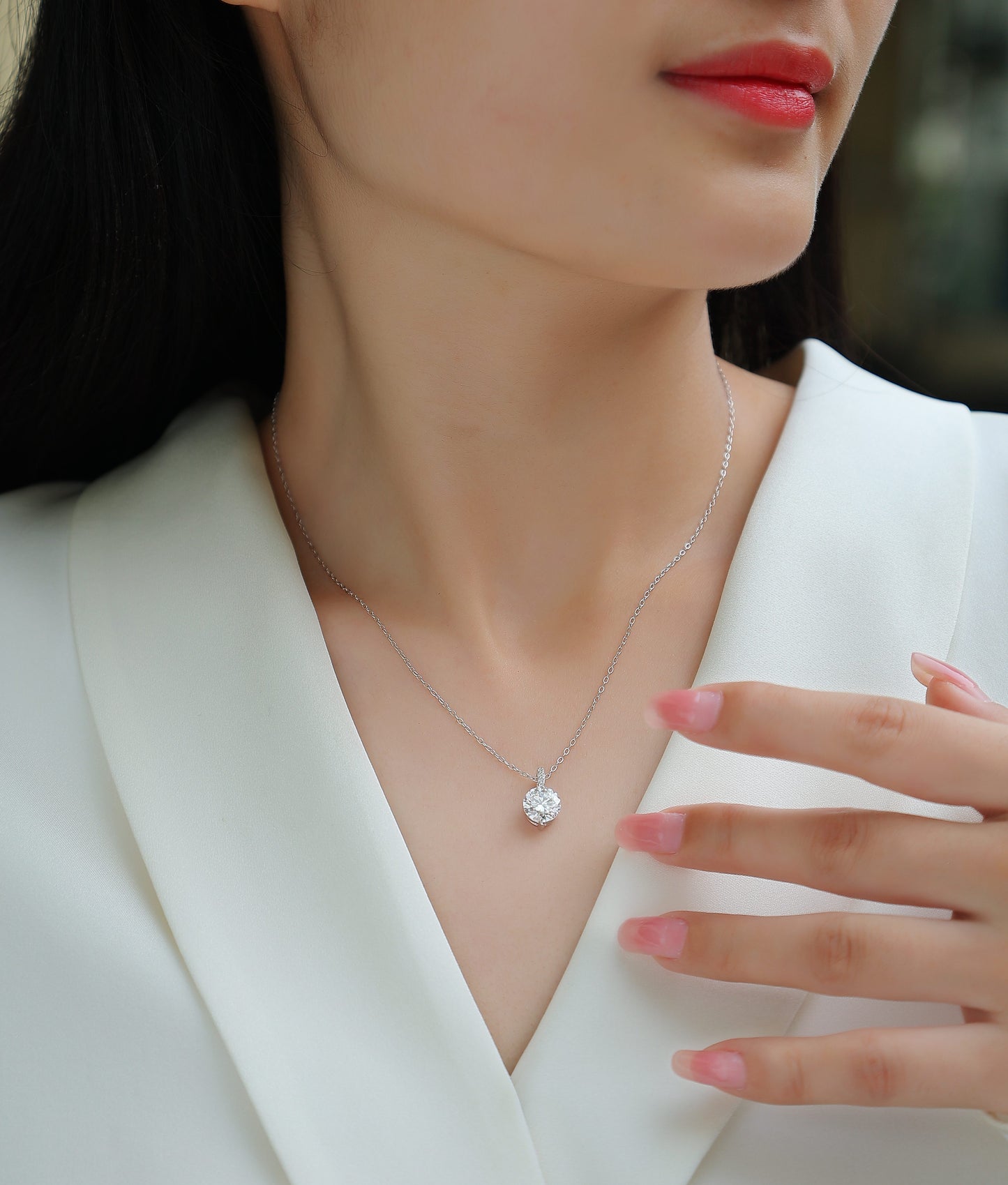 A Lifetime Of Brilliance - A Fashionable And Luxurious Diamond Jewelry Pendant Set With 2-carat Moissanite S925 Sterling Silver And Platinum Plating