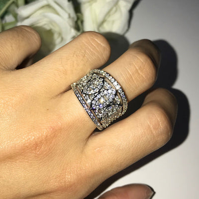 Fashion Personalized Zircon Micro Setting Ring